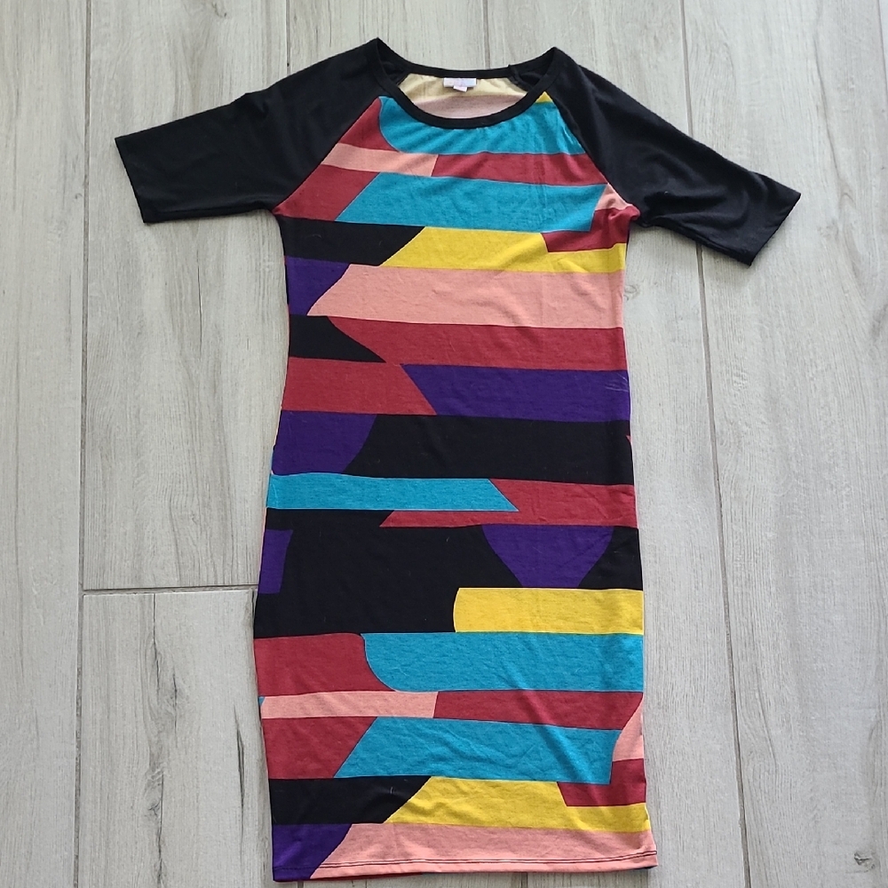 LuLaRoe Multicolor Raglan Sleeve Bodycon Dress